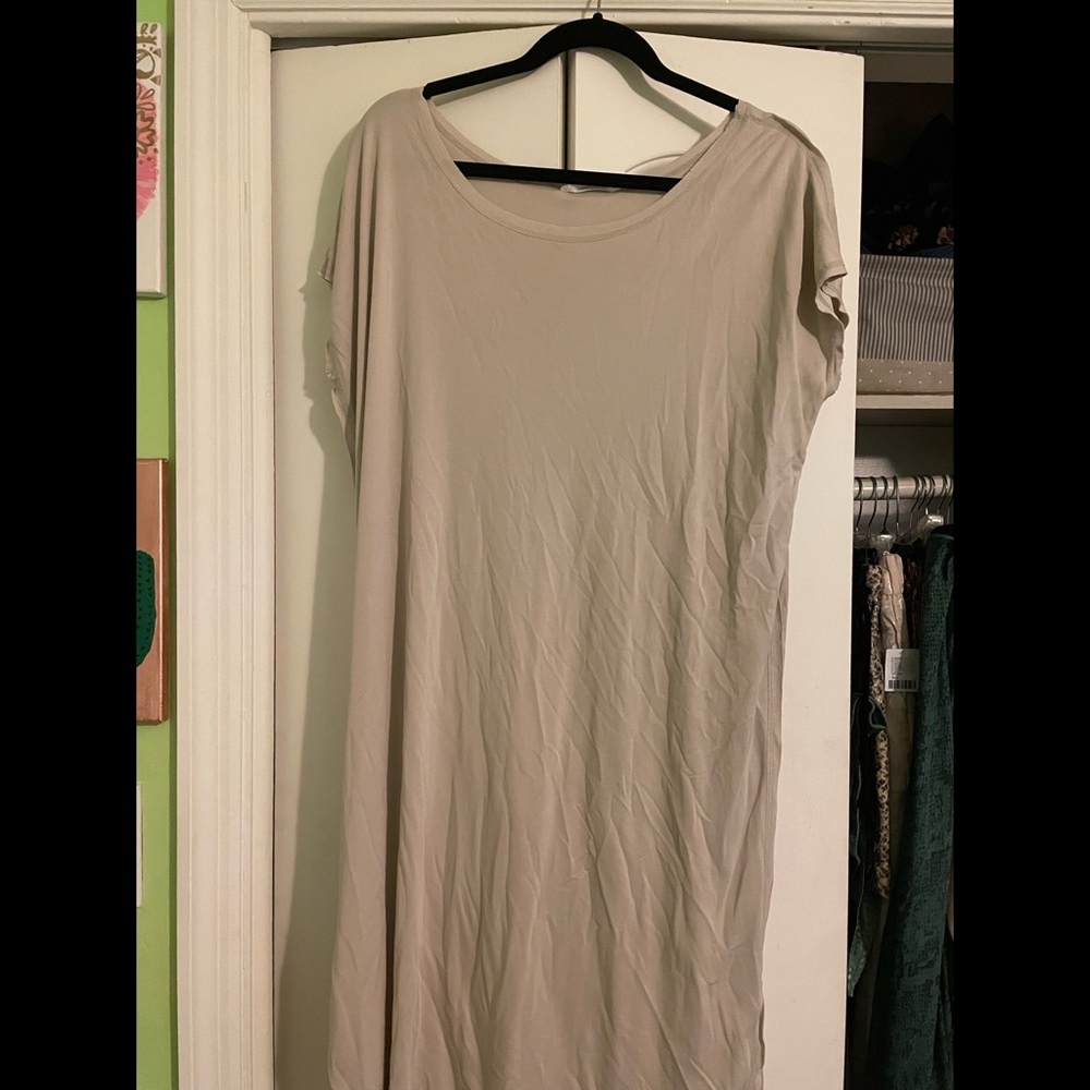 Taupe T-shirt Dress